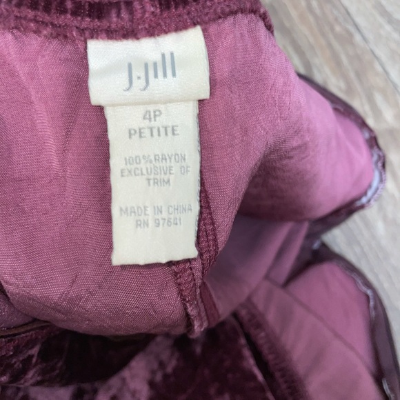 Goth J. Jill Burgundy Crushed Velvet Skirt Size 4P - Picture 5 of 5